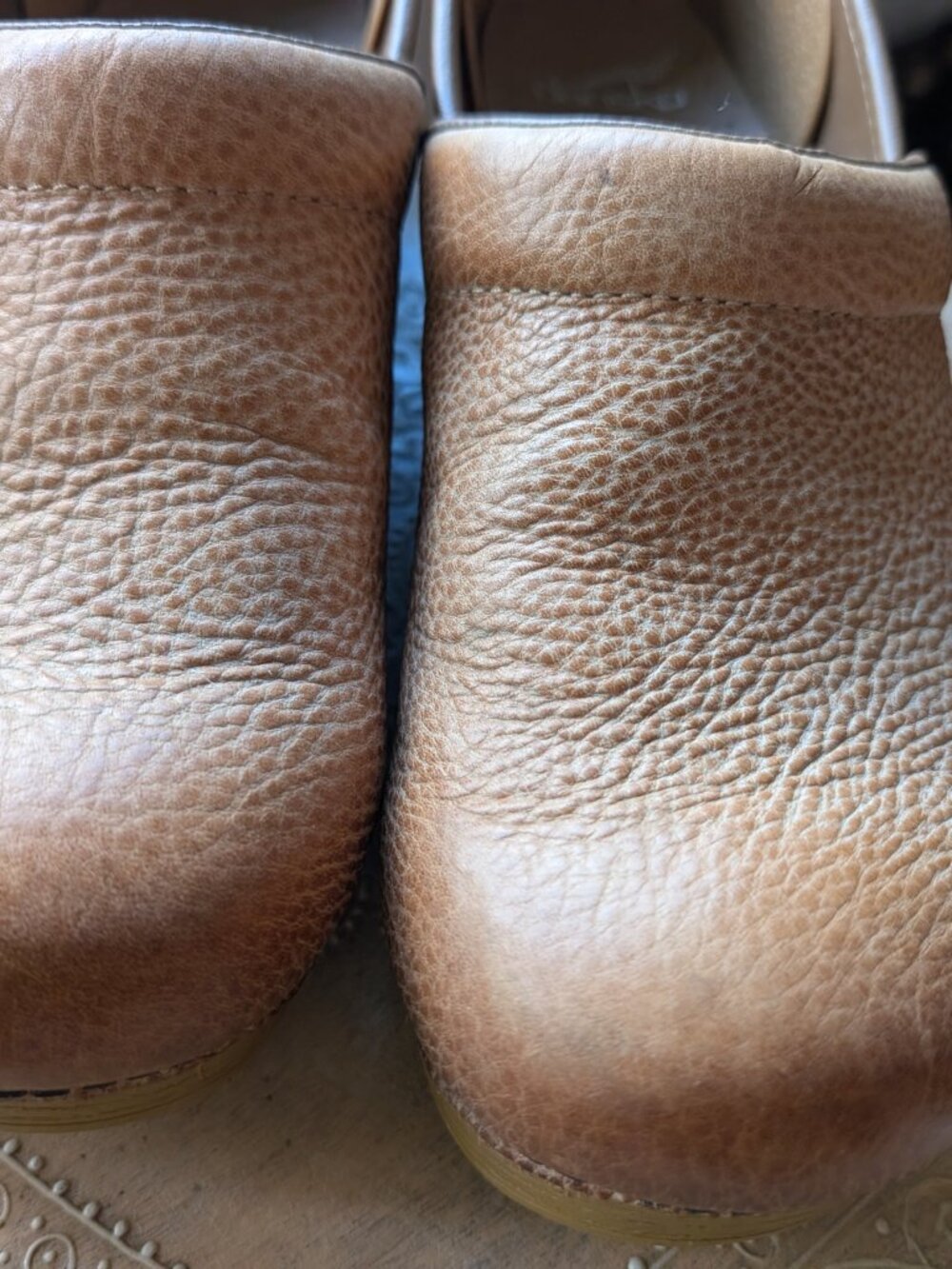 Like new Dansko clogs Wide - Picture 3 of 6